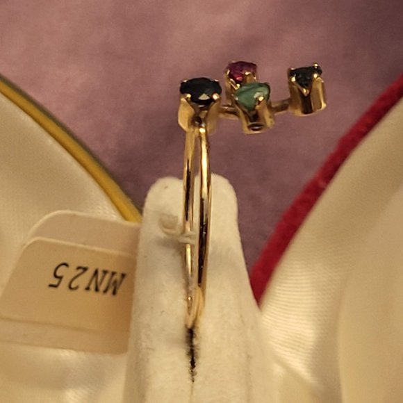 9K Gold Ring with gemstones - Picture 3 of 9